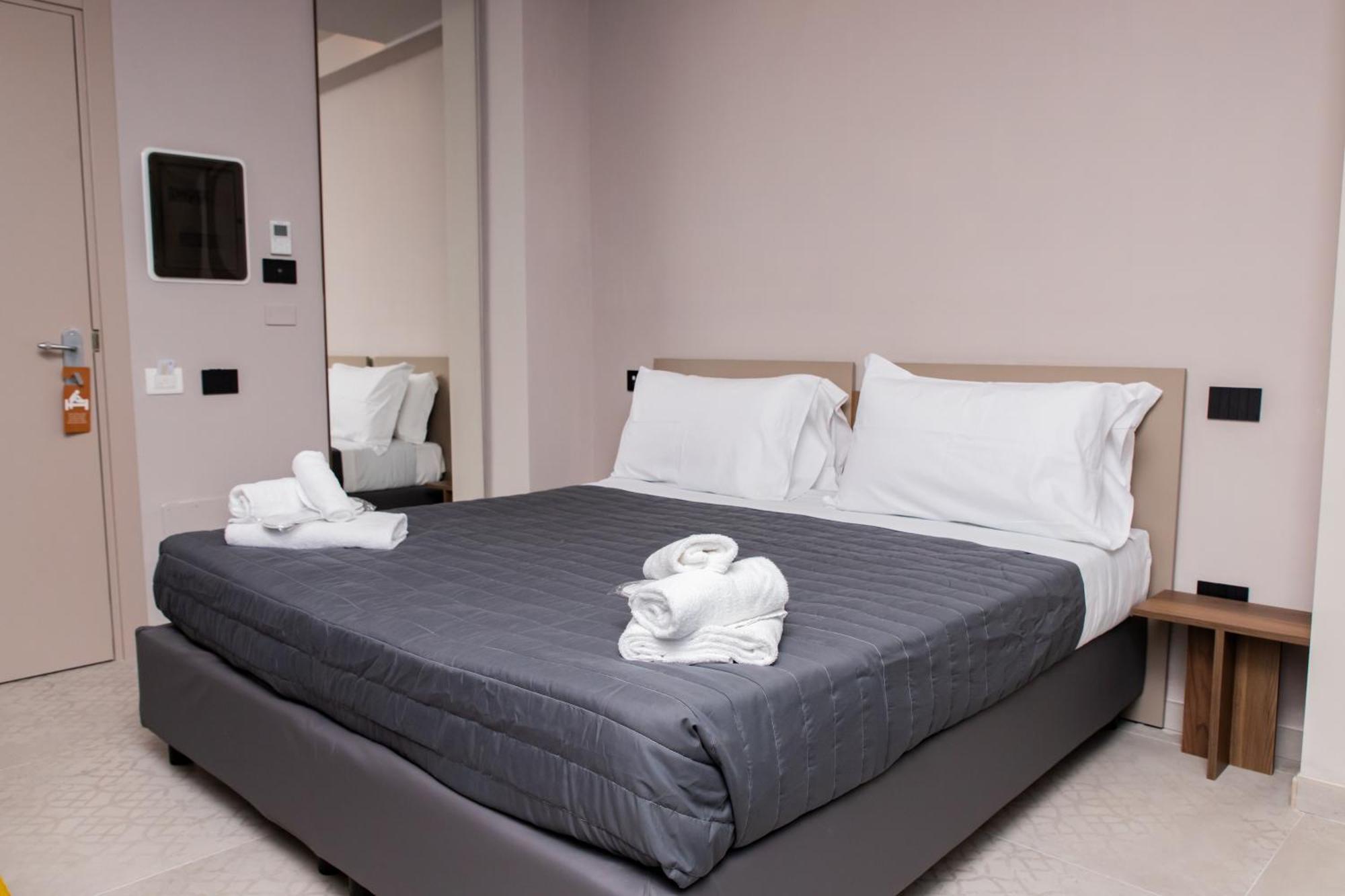 Calypsosuite Salerno Exterior foto